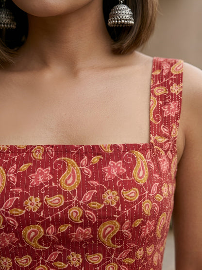 Printed Straight Sleeveless Top