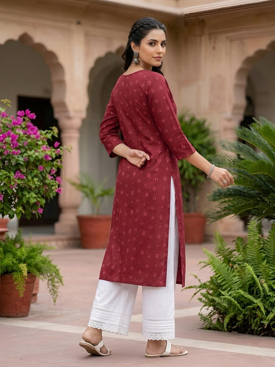Printed Straight Kurta with Three Quarter