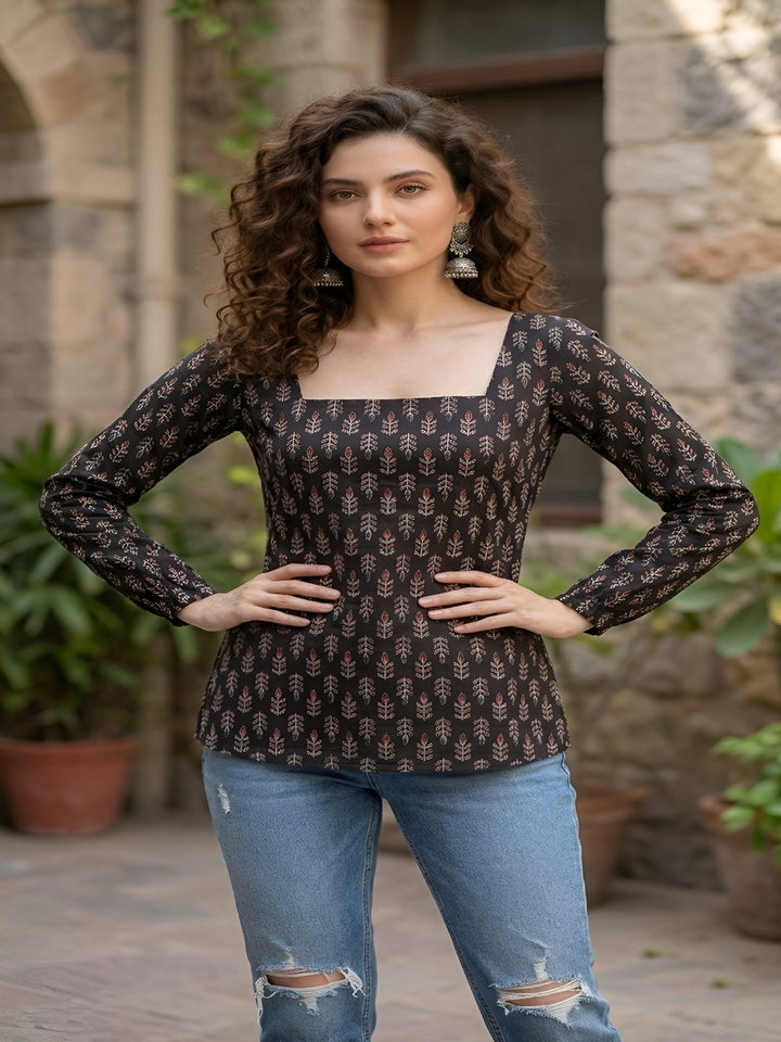 Ethnic Printed Straight Kurtis