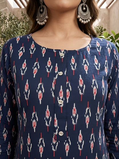 Printed Straight Kurta with Three Quarter Sleeves