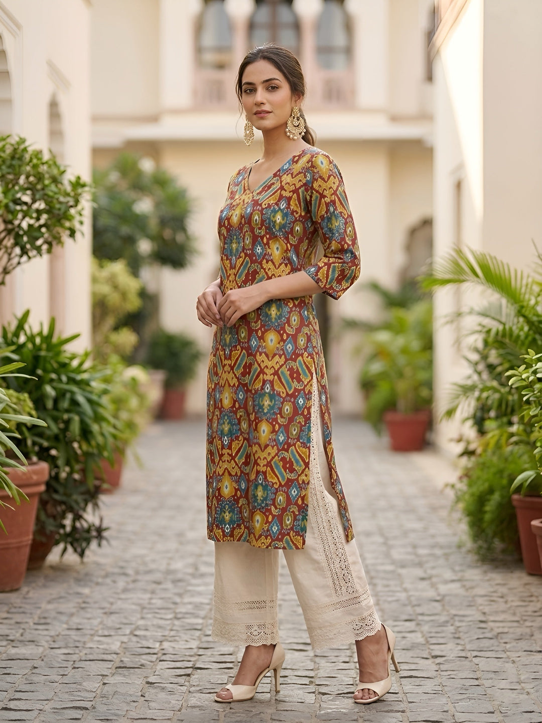 Printed Straight Kurta with Three Quarter