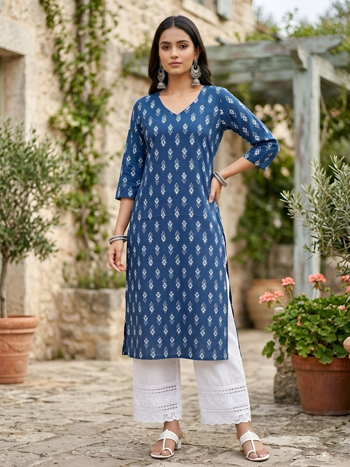 Printed Straight Kurta with Three Quarter