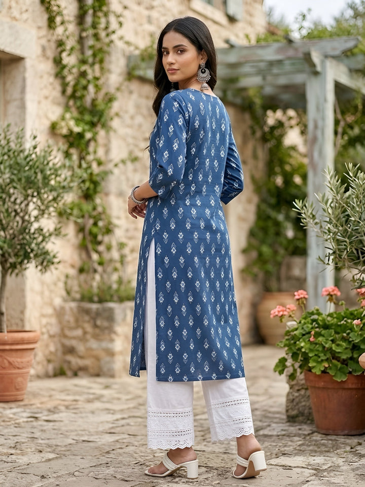 Printed Straight Kurta with Three Quarter