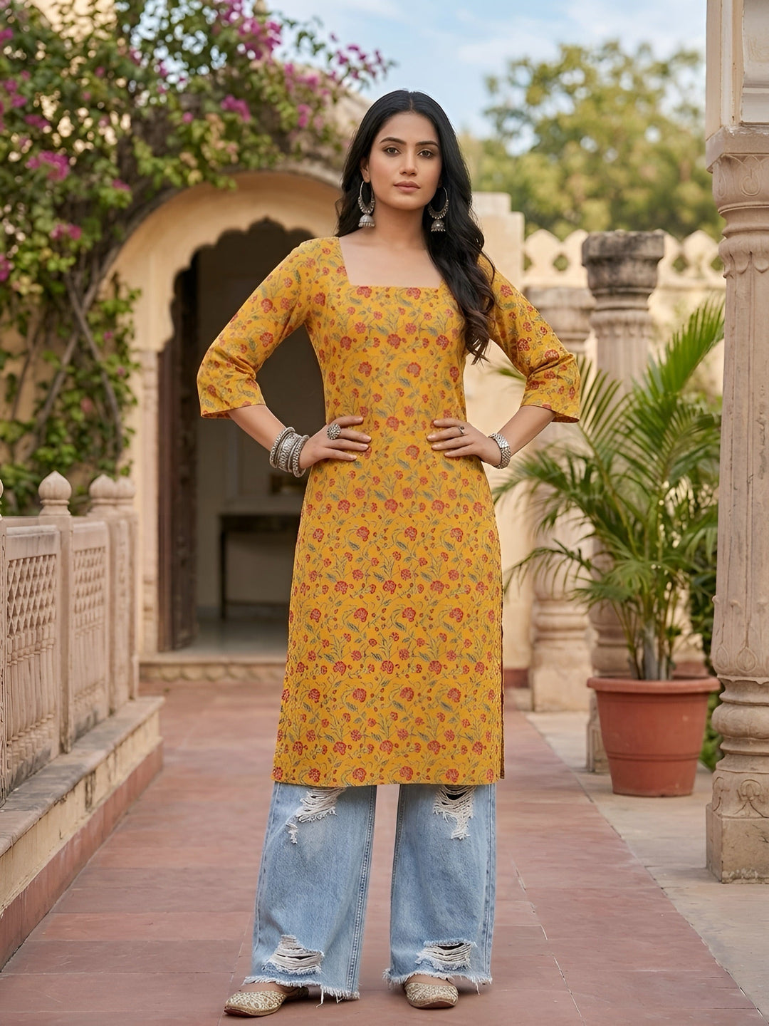 Printed Straight Kurta with Three Quarter Sleeves