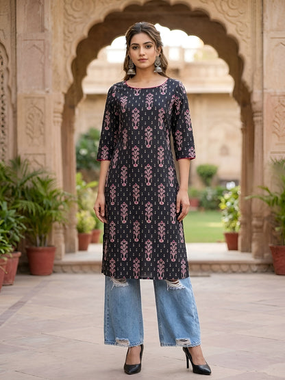 Printed Straight Kurta with Three Quarter Sleeves