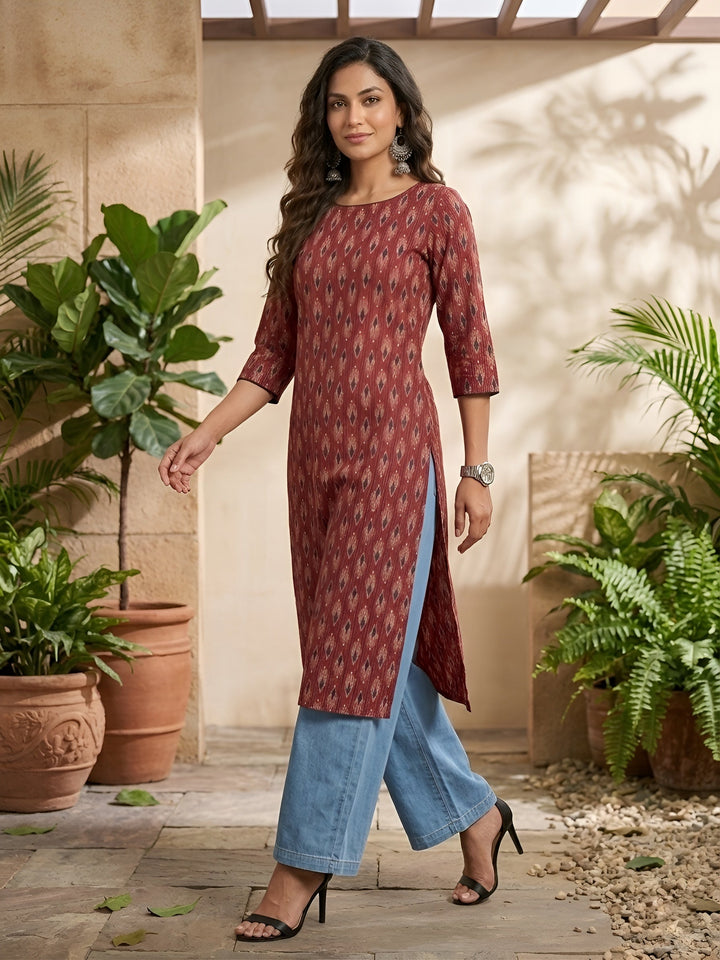 Printed Straight Kurta with Three Quarter Sleeves