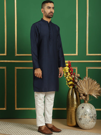 Men'S Embroidered Waistcoat And Kurta Pyjama.