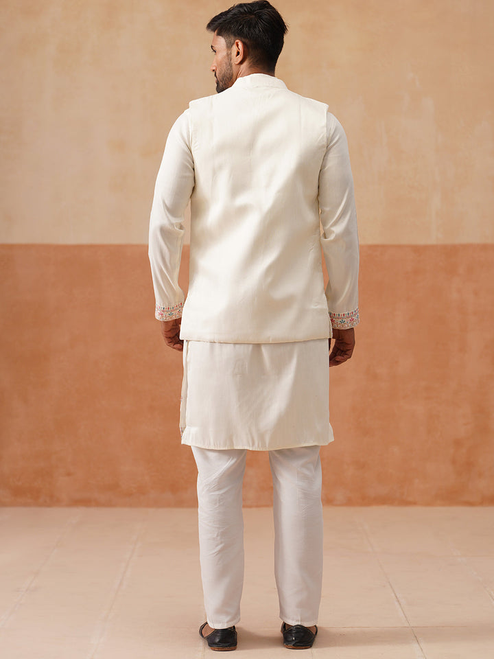 Ethnic Kurta Set With Embroidery Jacket
