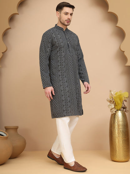 Men'S Embroidered Kurta Pyjama Set