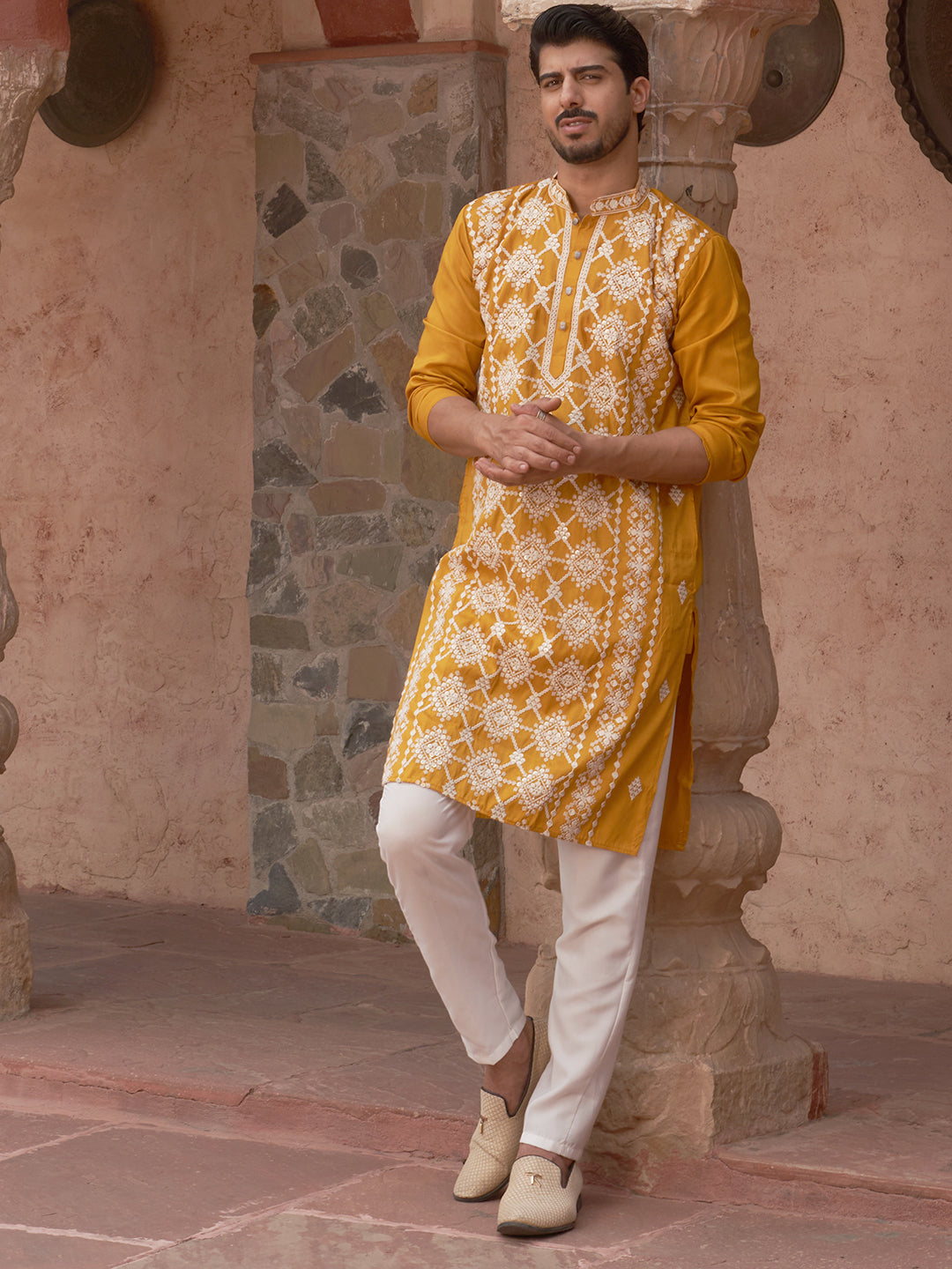 Embroidered Kurta Pyjama For Men