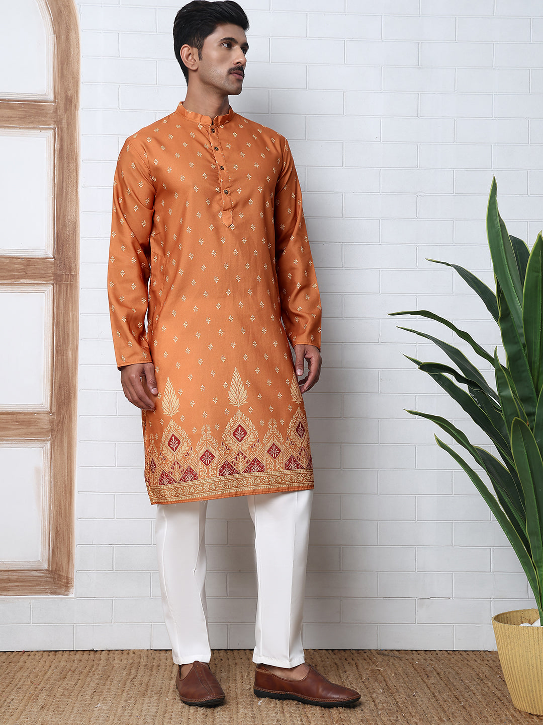 Men’S Ethnic Printed Kurta With White Pyjama