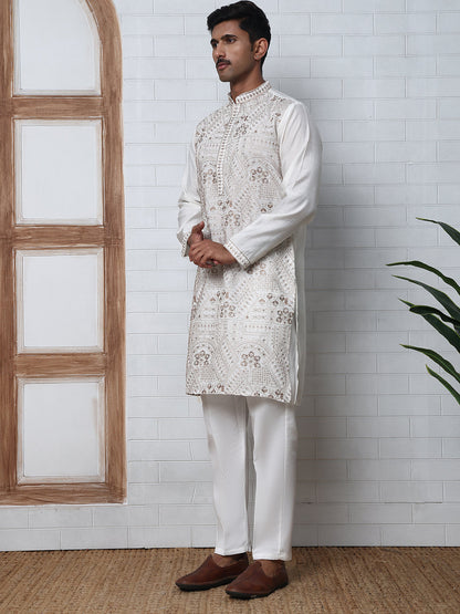 Traditional Embroidered Kurta For Men