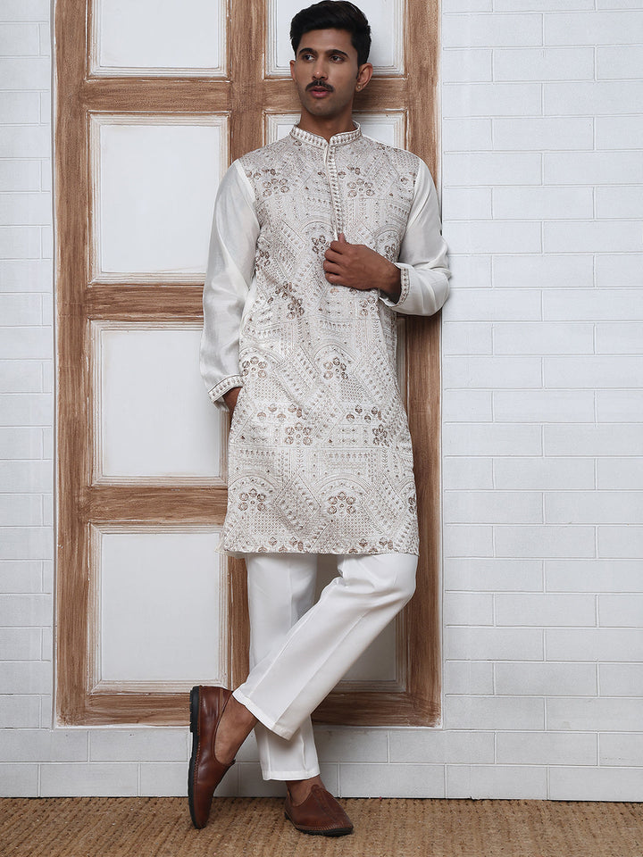 Traditional Embroidered Kurta For Men