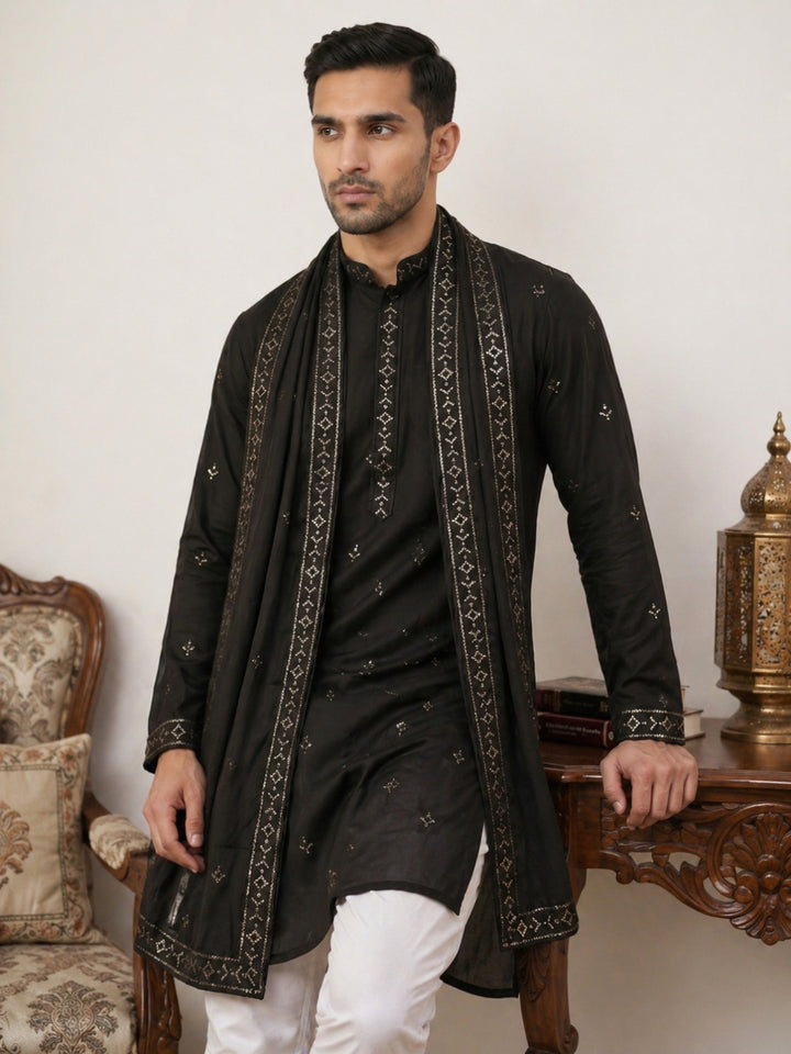 Silk Blend Embroidered Kurta Pyjama With Dupatta