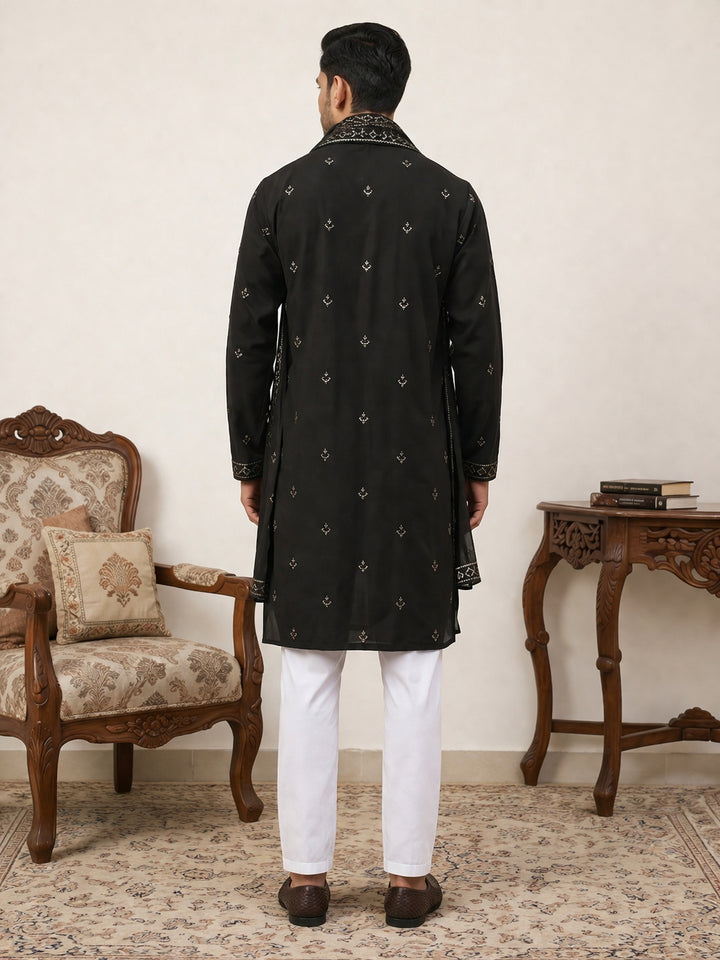 Silk Blend Embroidered Kurta Pyjama With Dupatta