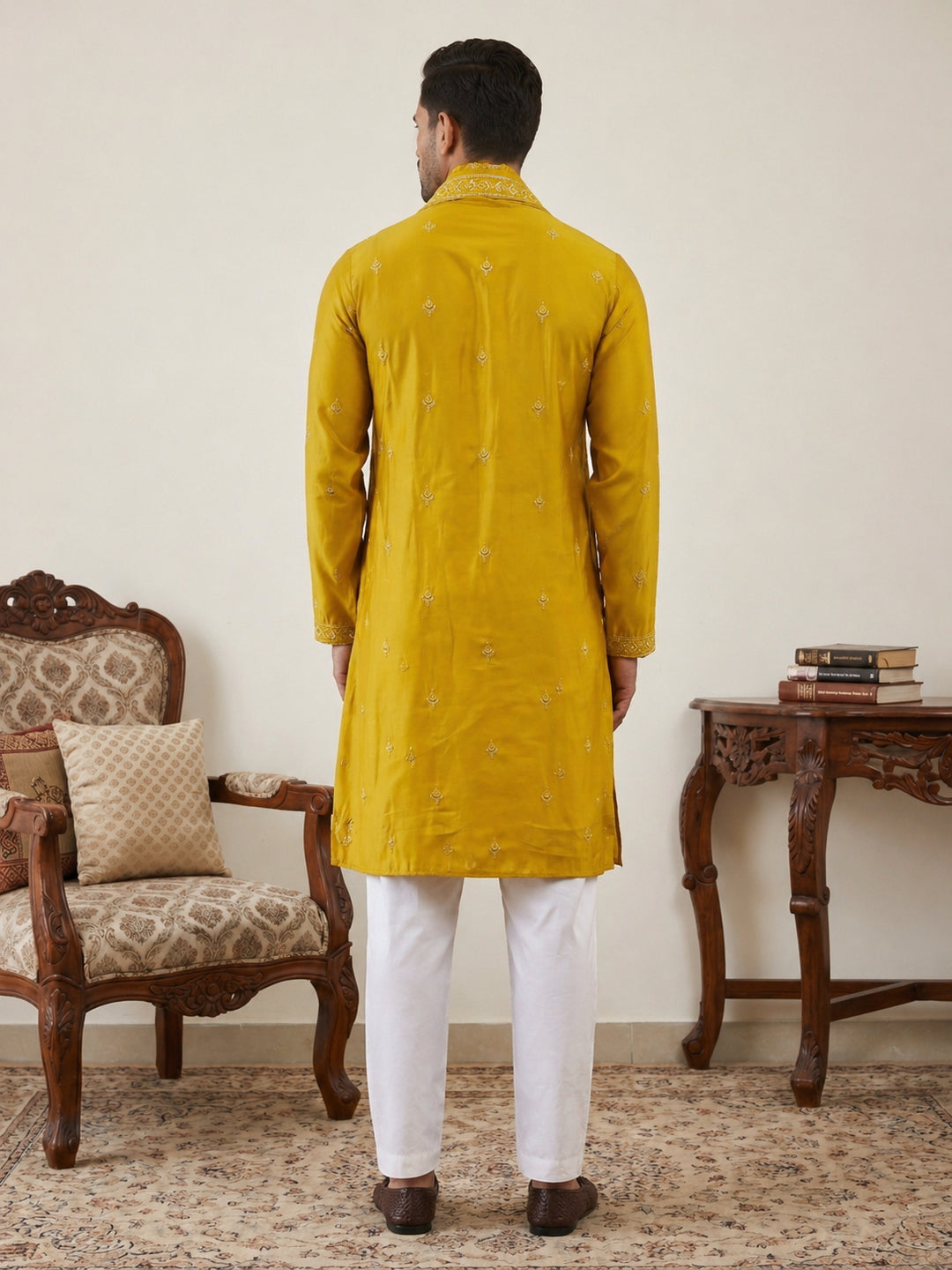Silk Blend Embroidered Kurta Pyjama With Dupatta