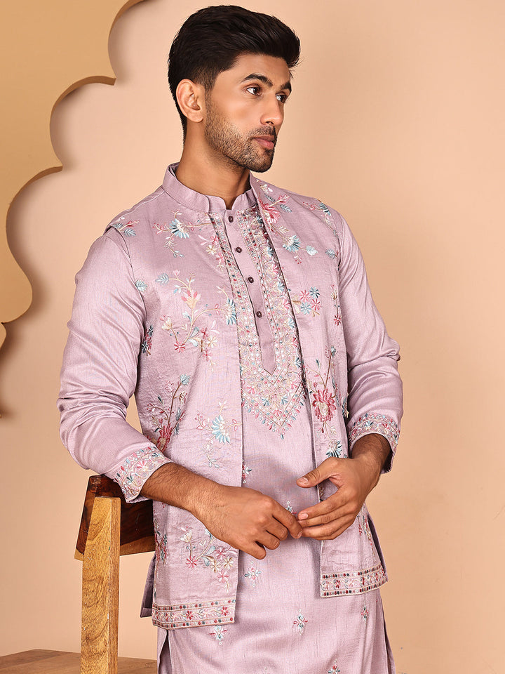 Ethnic Kurta Set With Embroidery Jacket