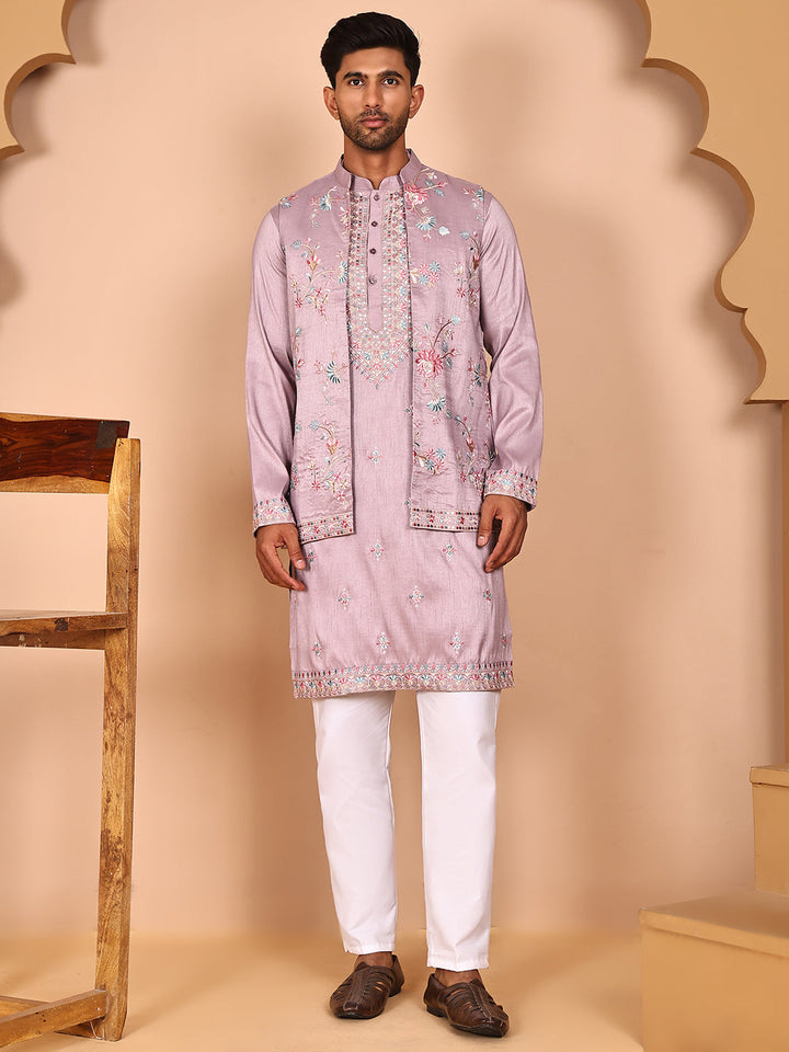 Ethnic Kurta Set With Embroidery Jacket