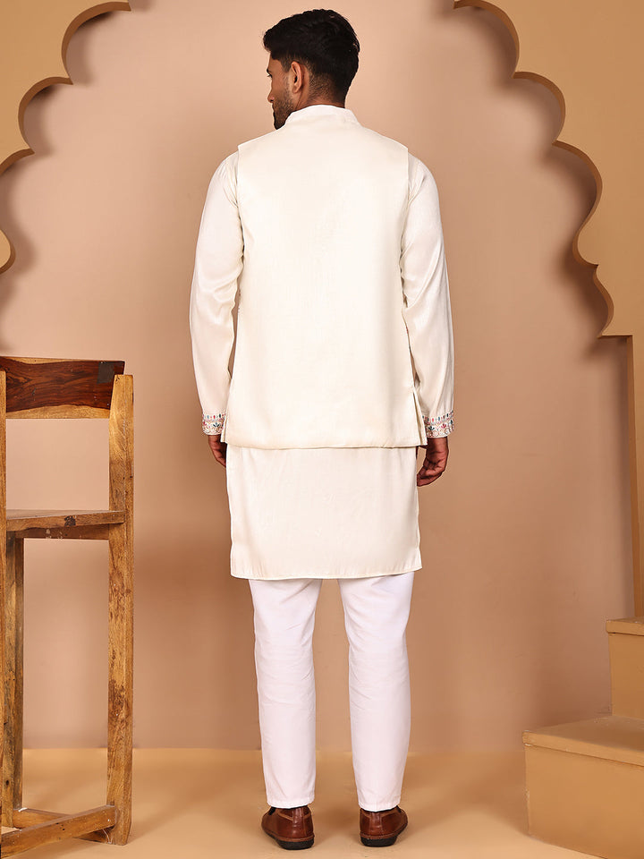 Ethnic Kurta Set With Embroidery Jacket