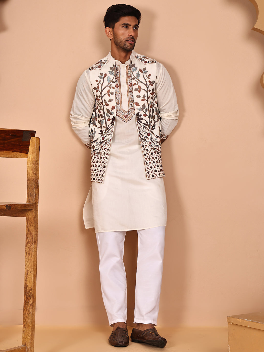 Elegant Leaf Embroidered Waistcoat With Kurta Pyjama