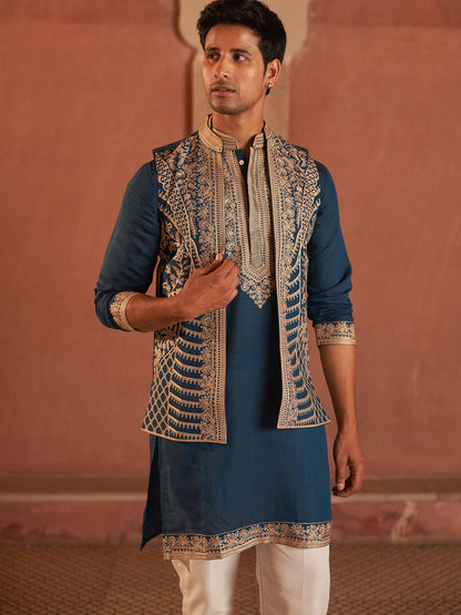 Men'S Embroidered Waistcoat And Kurta Pyjama.
