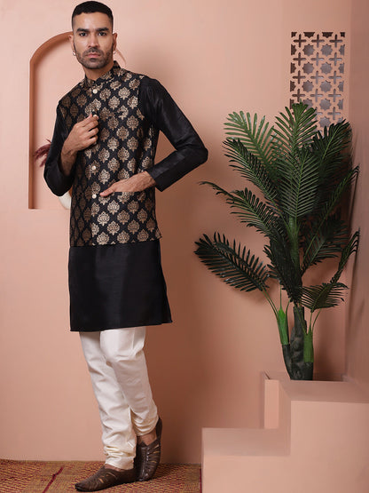 Men'S Black Printed Nehru Jacket With Solid Kurta Pyjama.