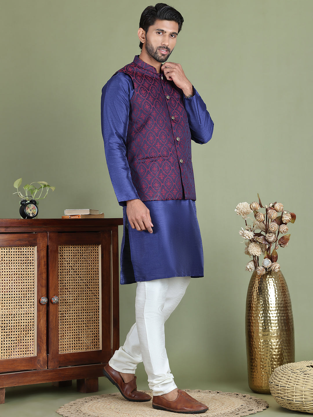 Woven Design Nehru Jacket With Solid Kurta Pyjama For Men