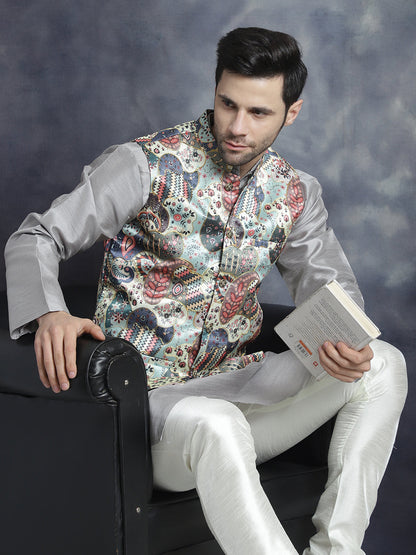 Men'S Digital Print And Zari Work Nehru Jacket With Kurta Pyjama Set
