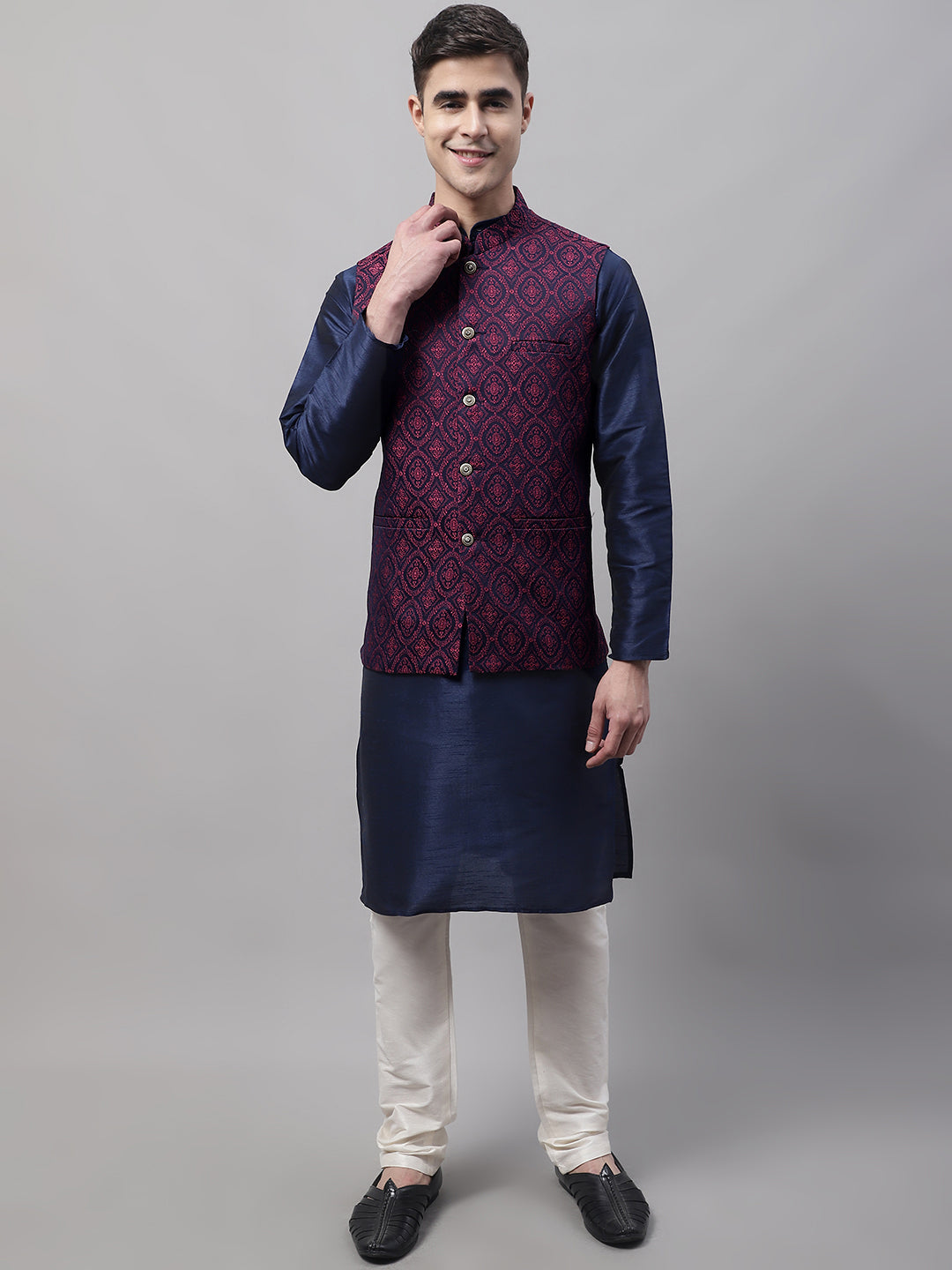 Men Navy Blue Solid Kurta Pyjama With  Maroon Woven Design Nehru Jacket