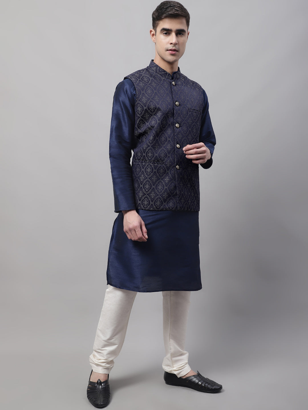 Men Navy Blue Solid Kurta Pyjama With  Silver Woven Design Nehru Jacket