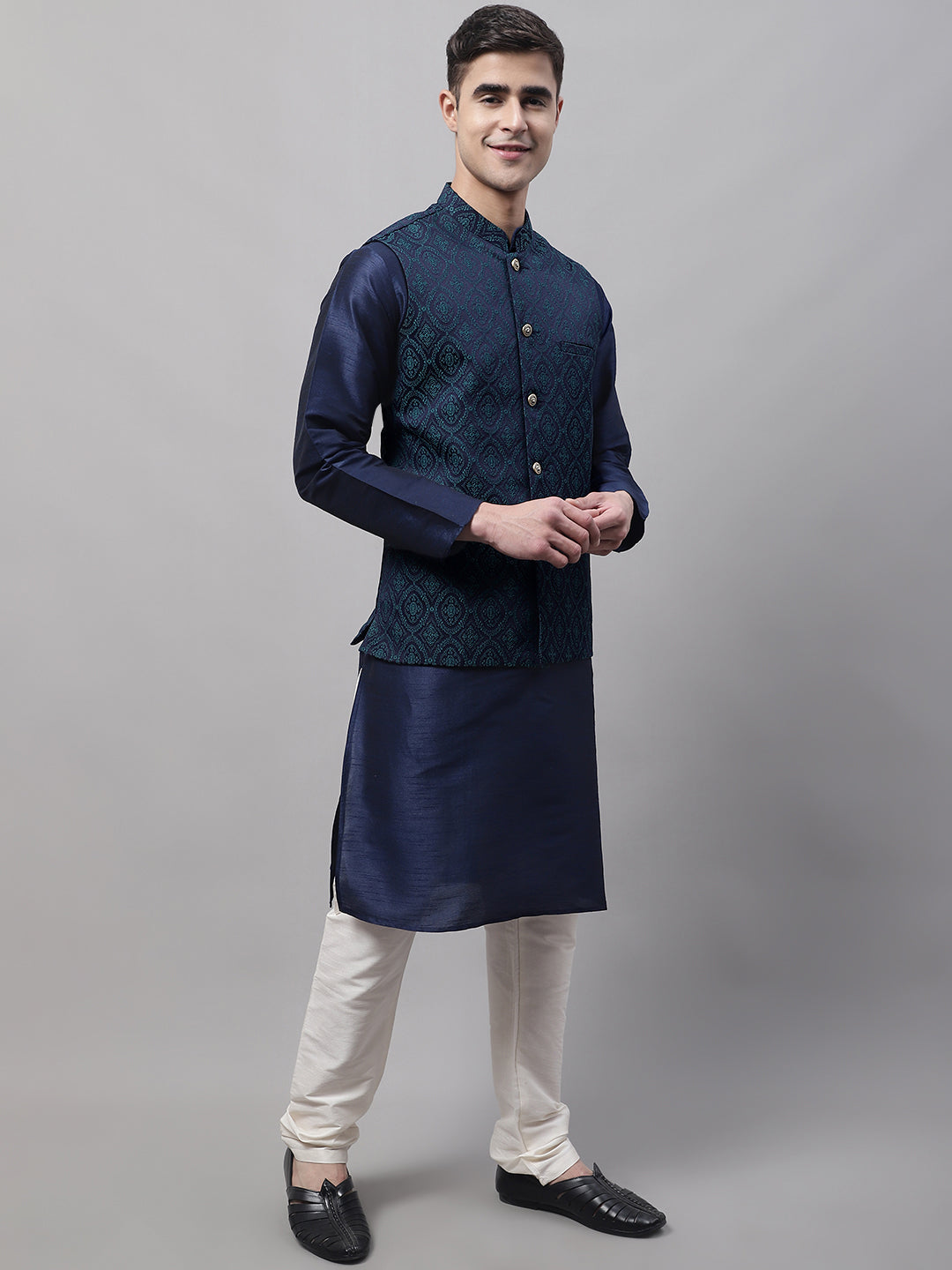 Men Navy Blue Solid Kurta Pyjama With  Green Woven Design Nehru Jacket