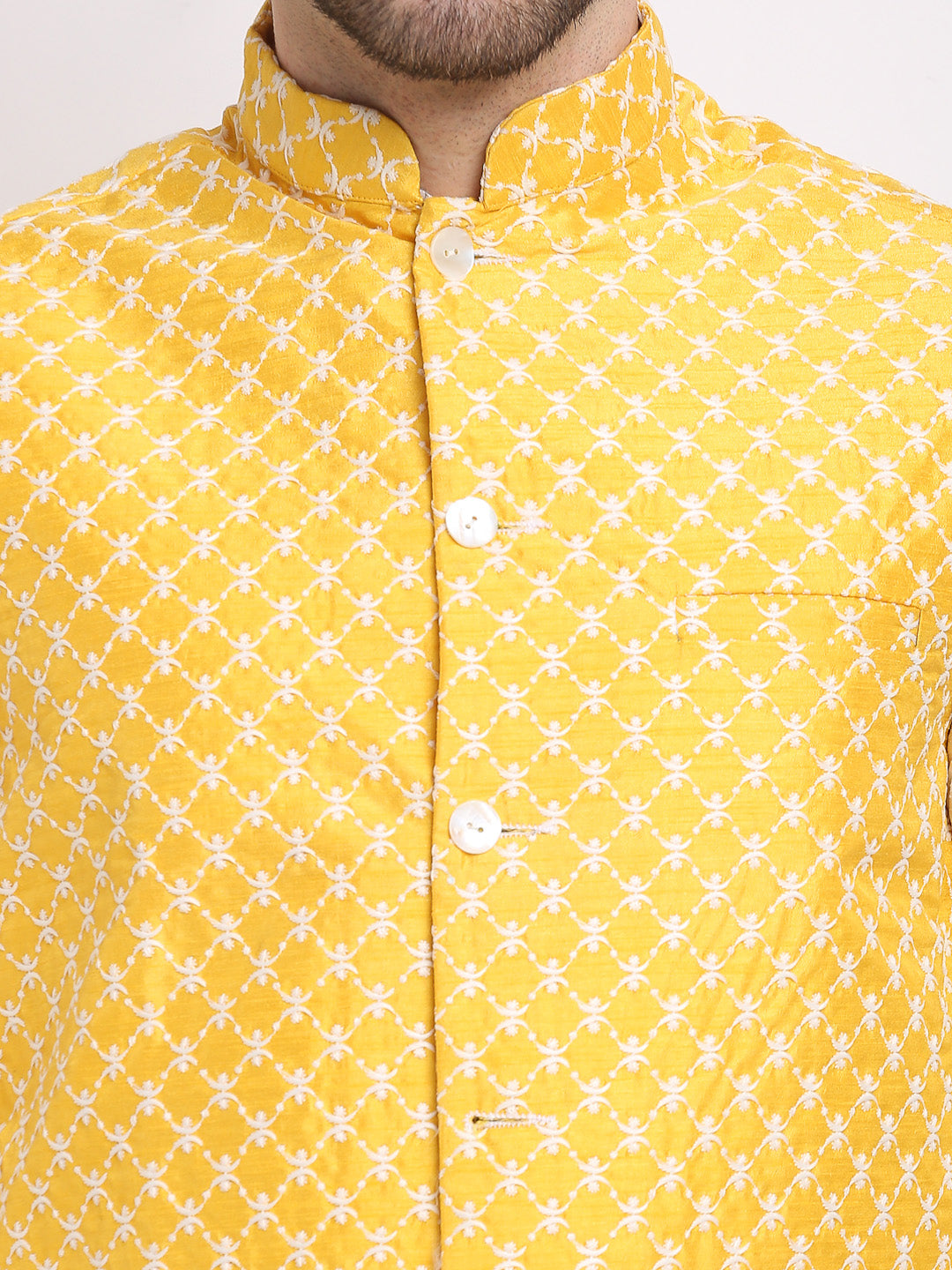 Men Embroidered Nehru Jacket &amp; Kurta Pyjama