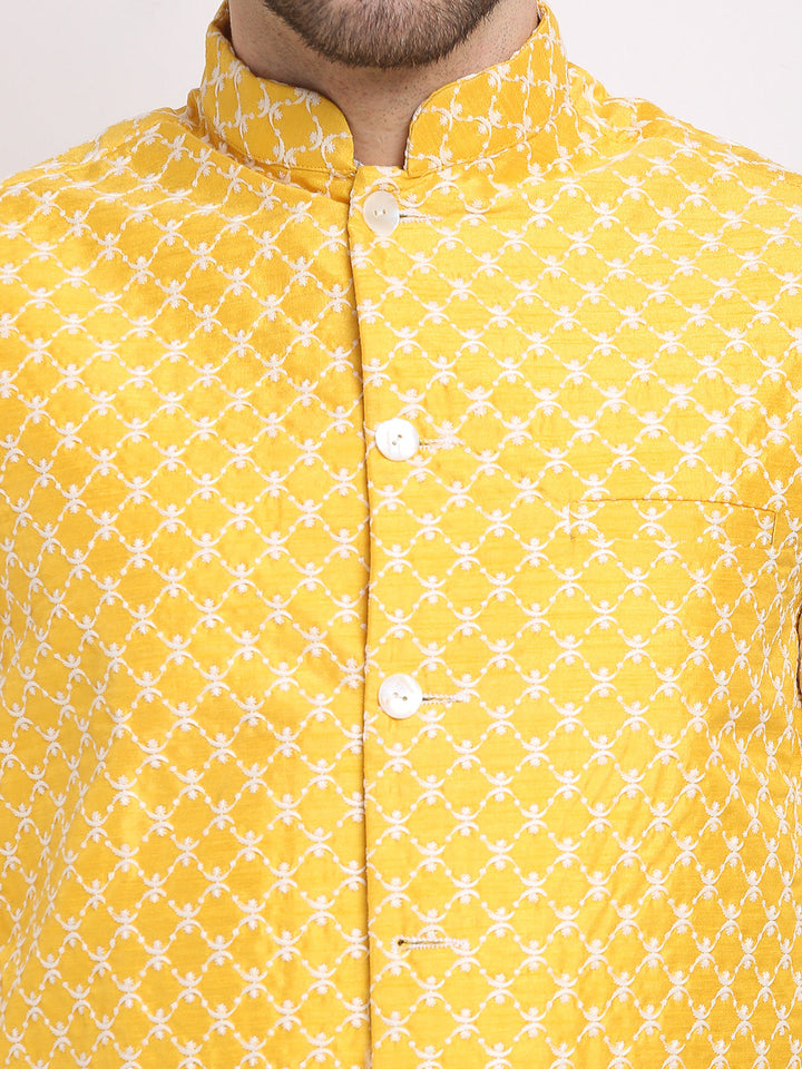 Men Embroidered Nehru Jacket &amp; Kurta Pyjama