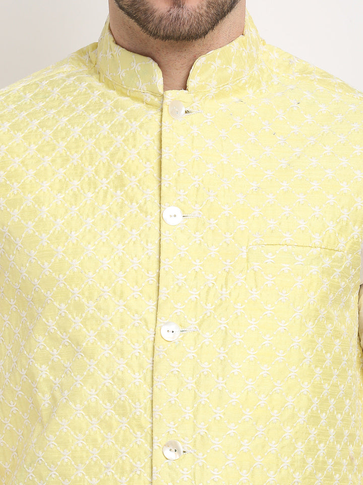 Men Embroidered Nehru Jacket &amp; Kurta Pyjama