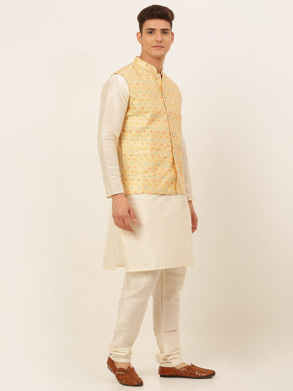 Men'S Solid Kurta Pyjama With Nehru Jacket