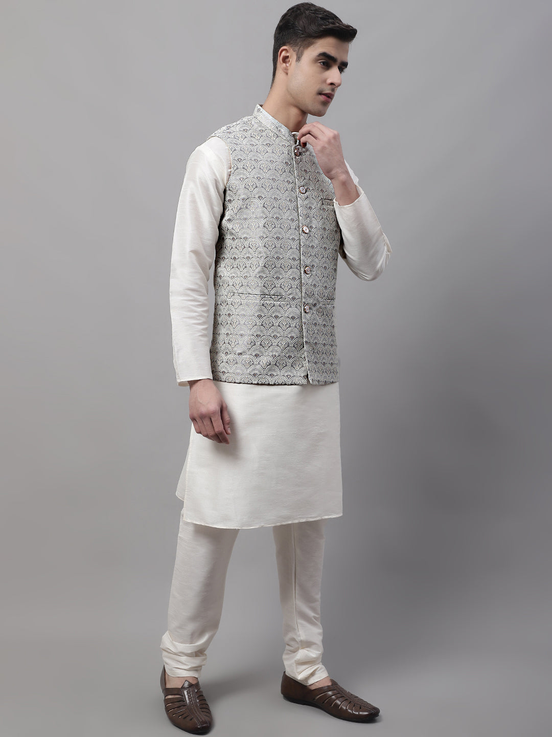 Men Off-White Solid Kurta Pyjama With  Grey Woven Design Nehru Jacket