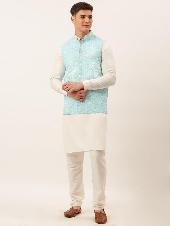 Men White Cotton Blend Kurta With Pyjamas &amp; Embroidered Nehru Jacket