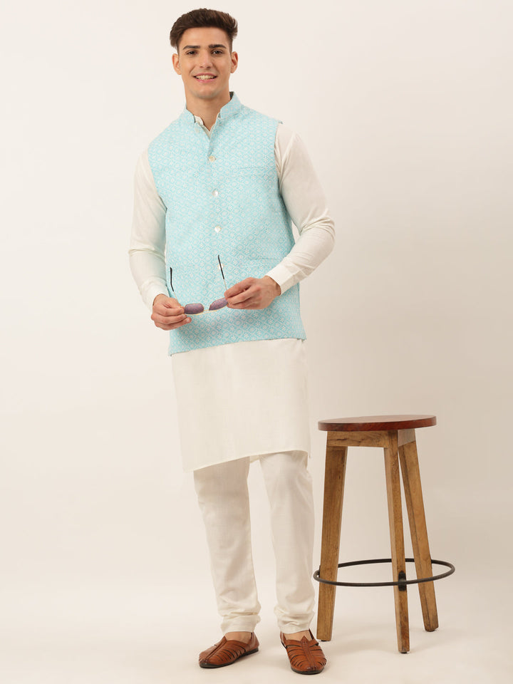 Men White Cotton Blend Kurta With Pyjamas &amp; Embroidered Nehru Jacket