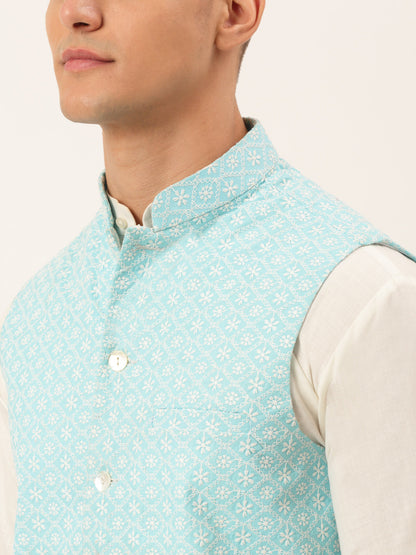 Men White Cotton Blend Kurta With Pyjamas & Embroidered Nehru Jacket