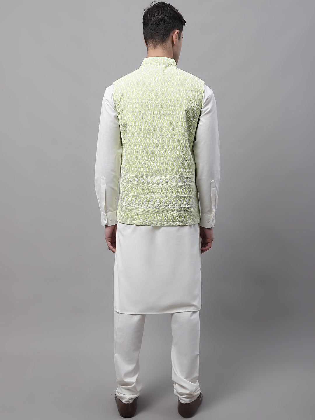Men Off-White Solid Kurta Pyjama With  Green Embroidered Nehru Jacket