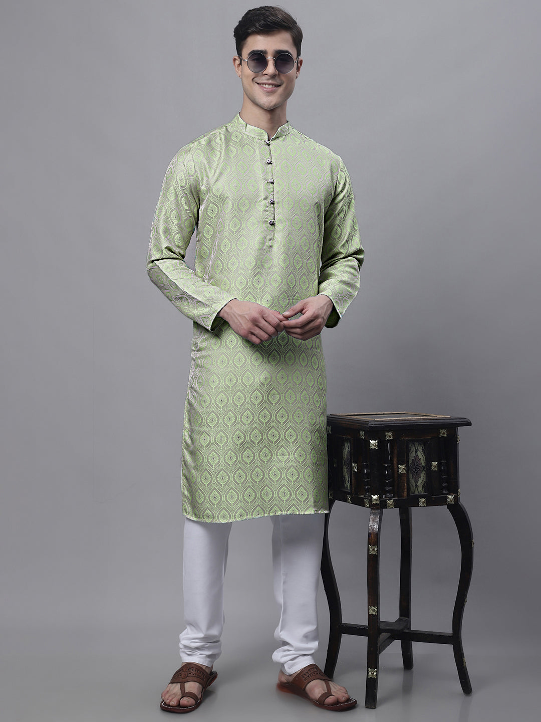 Men Ethnic Pista Green Woven Design Kurta With Pyjamas