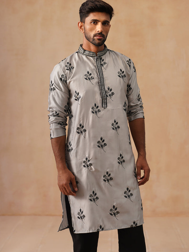 Chikankari Embroidered Kurta Pyjama For Men