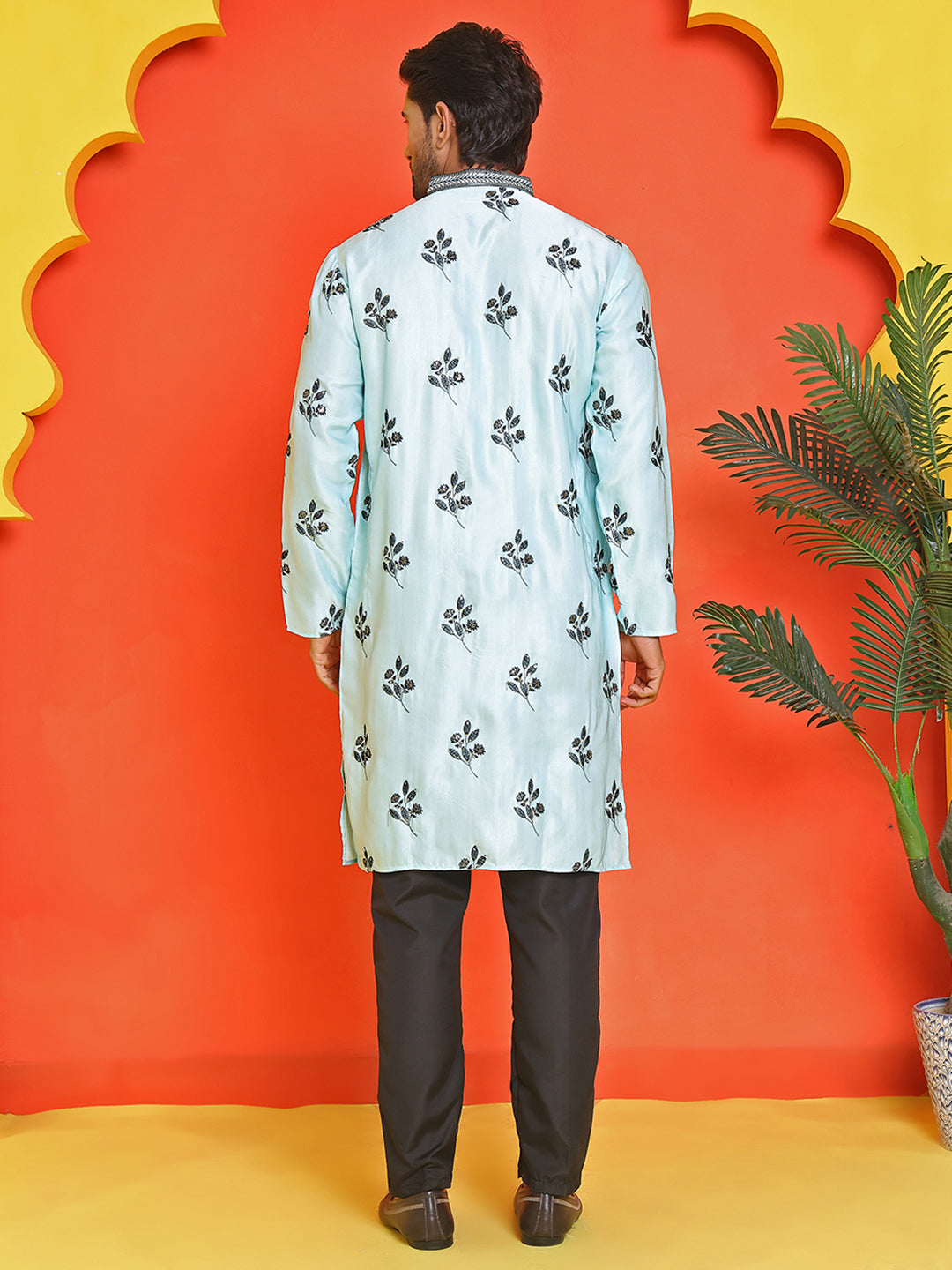 Chikankari Embroidered Kurta Pyjama For Men