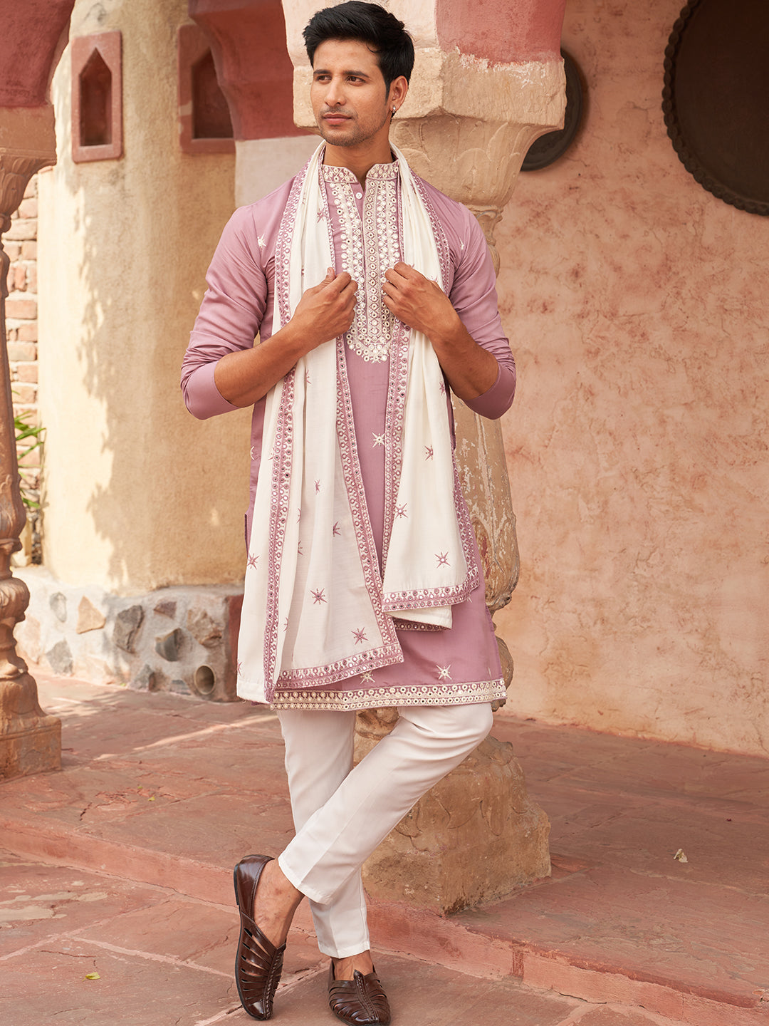 Embroidered Silk Blend Kurta Pyjama And Dupatta Set For Men