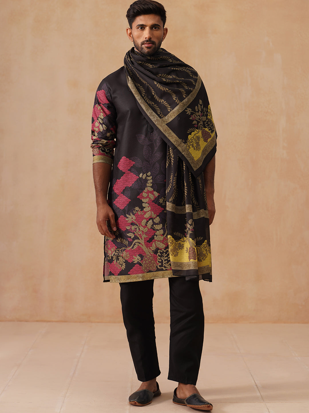 Floral Printed Black Cotton Blend Kurta Set With Dupatta