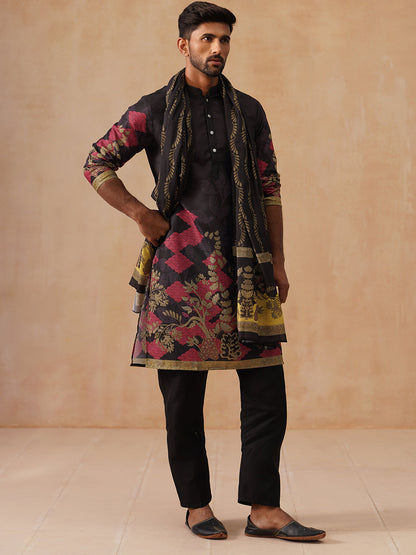 Floral Printed Black Cotton Blend Kurta Set With Dupatta
