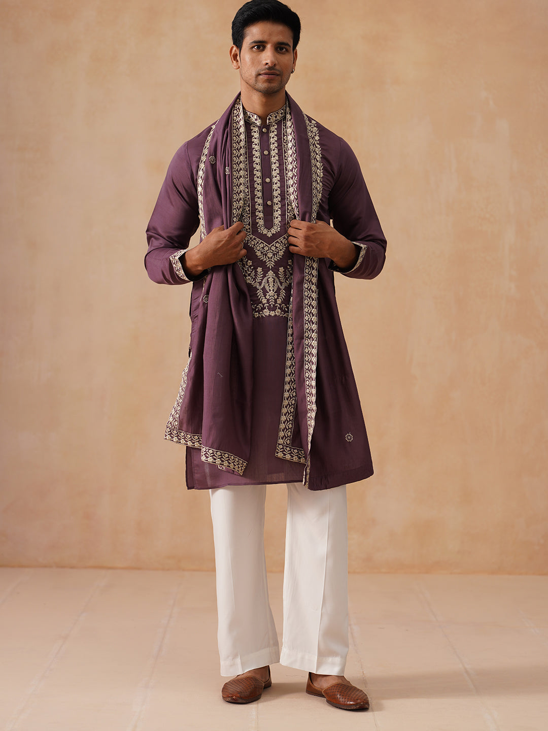 Silk Blend Embroidered Kurta Pyjama Set