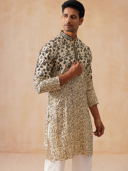 Men'S Cream Embroidered Kurta Pyjama Set