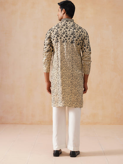 Men'S Cream Embroidered Kurta Pyjama Set
