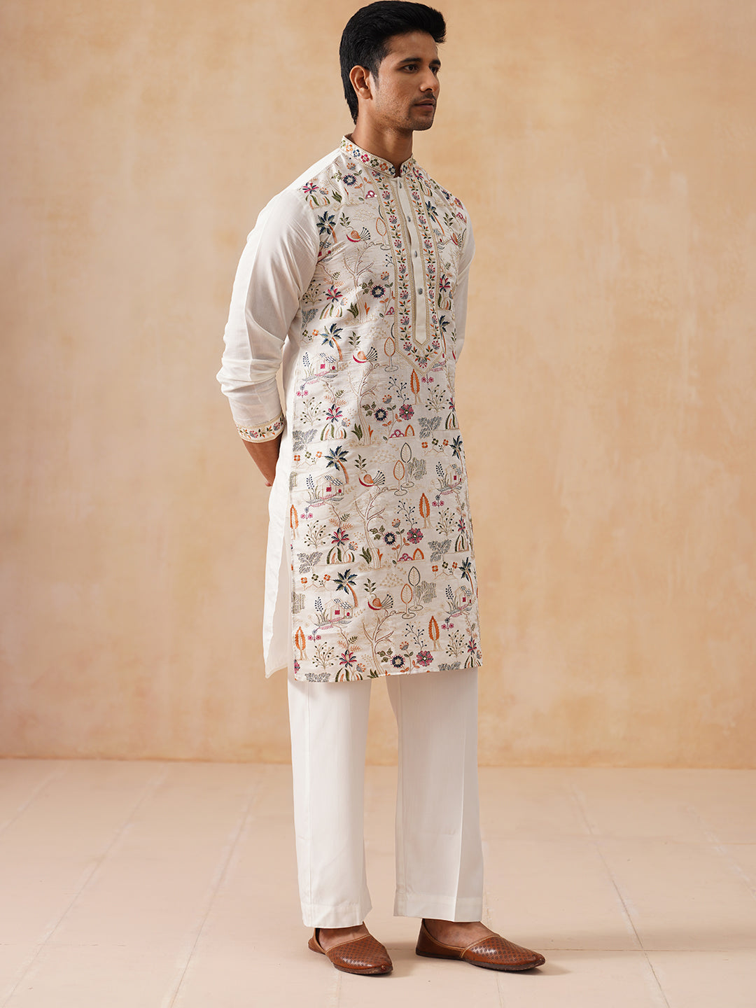 Silk Blend Kurta Set With Embroidery
